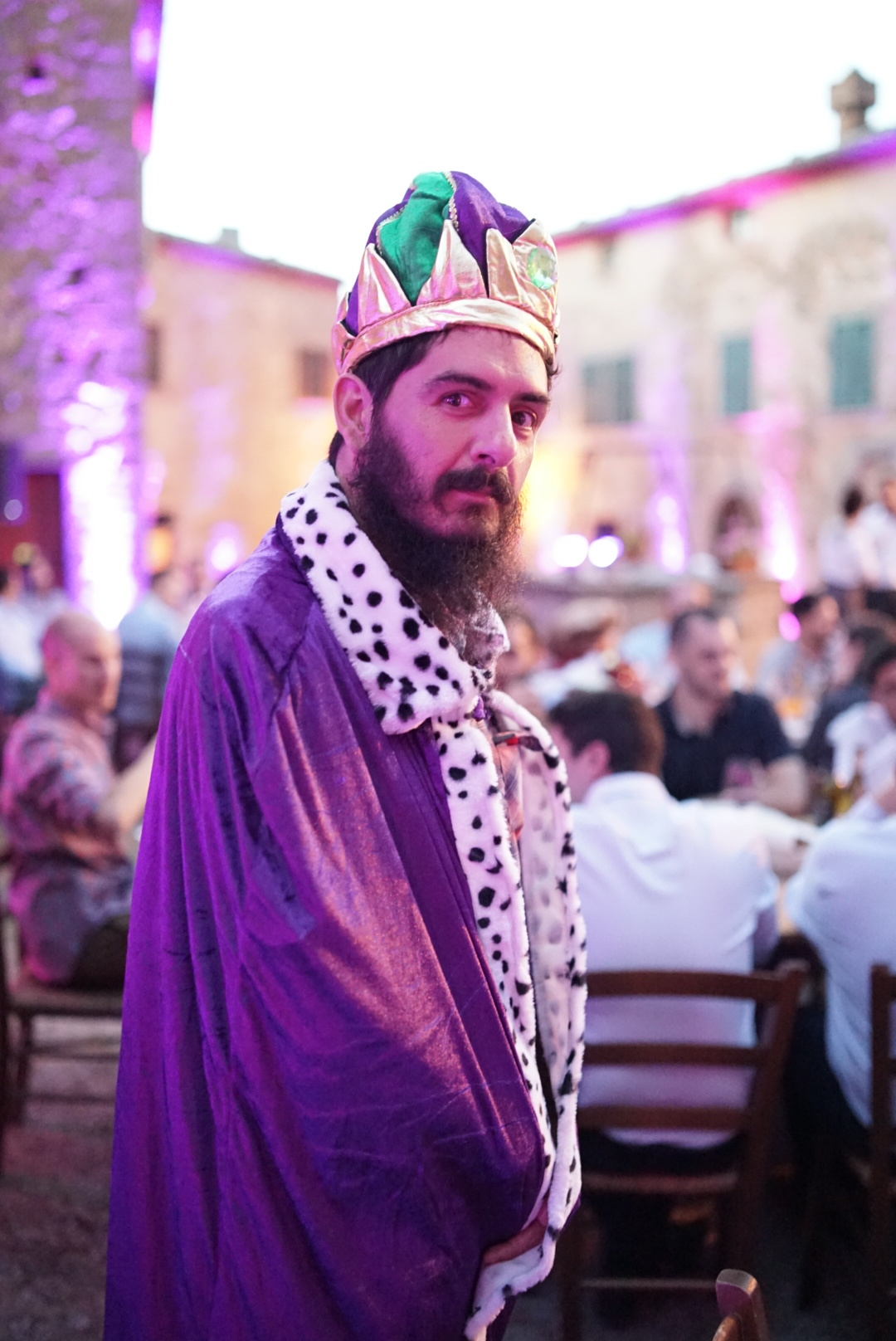 Me as King inkel at Gargonza Castle, Italy